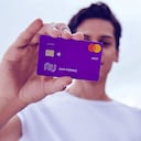 David Vélez es el fundador de Nubank. El exitoso banco digital creado en Brasil por un colombiano finalmente aterriza a Colombia.
