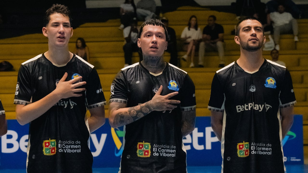El artista debutó como jugador, un sueño que siempre quiso cumplir.