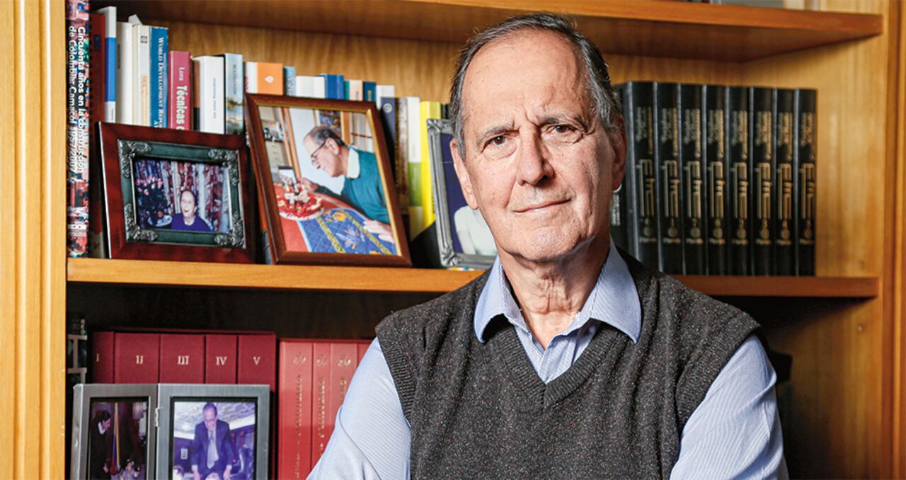 juan c. restrepoExministro