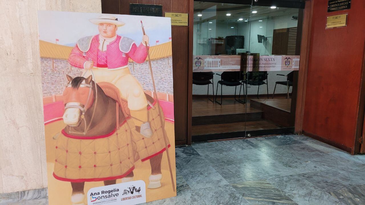 Imagen a favor de las corridas de toros dispuesta en el Congreso por la representante Ana Rogelia Monsalve.