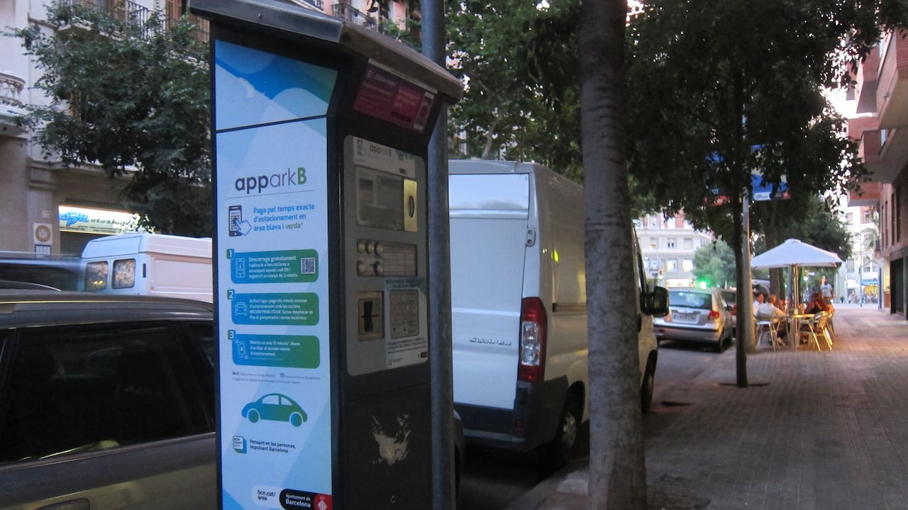 La multinacional espera que, con el aumento de su flota eléctrica, se aporte a la descarbonización.