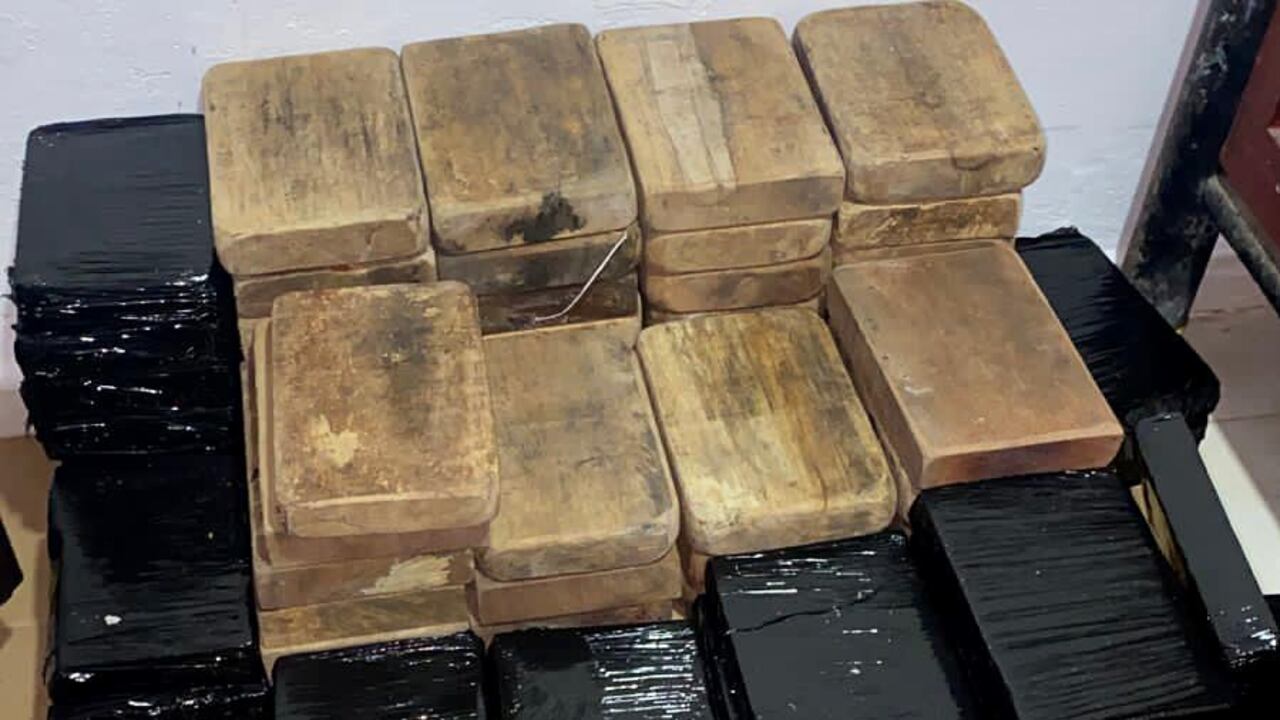 Parecía droga, pero realmente eran bloques de madera.