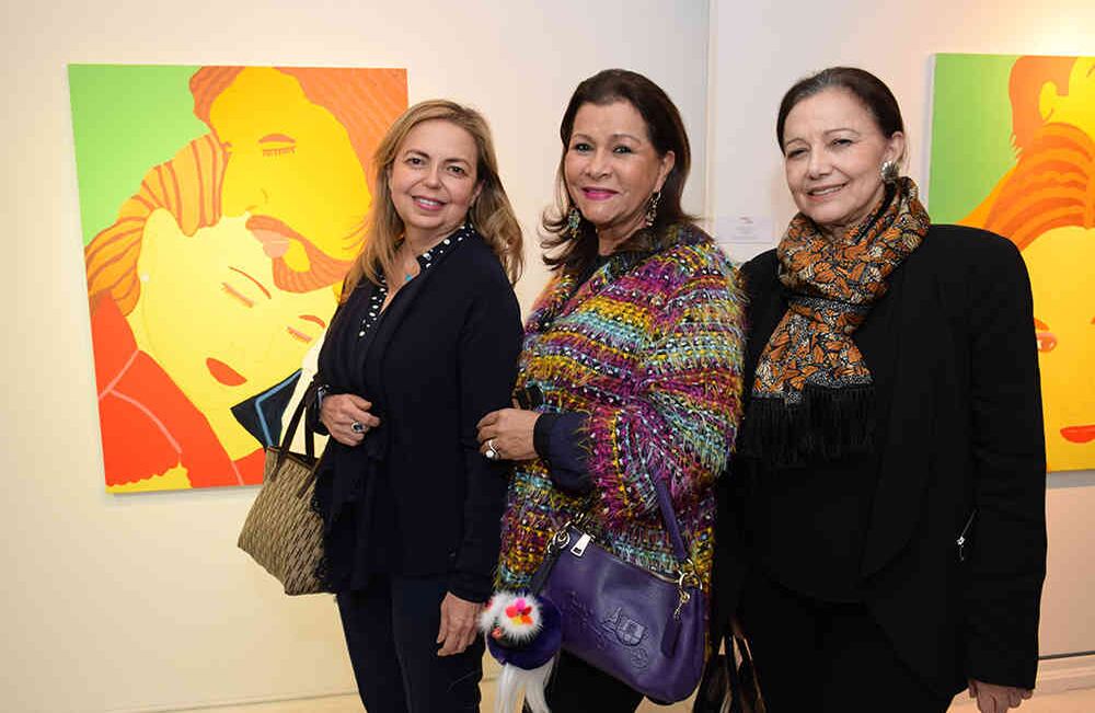 Priscila Cabrales, Ivette Uhía y Nora Trujillo.