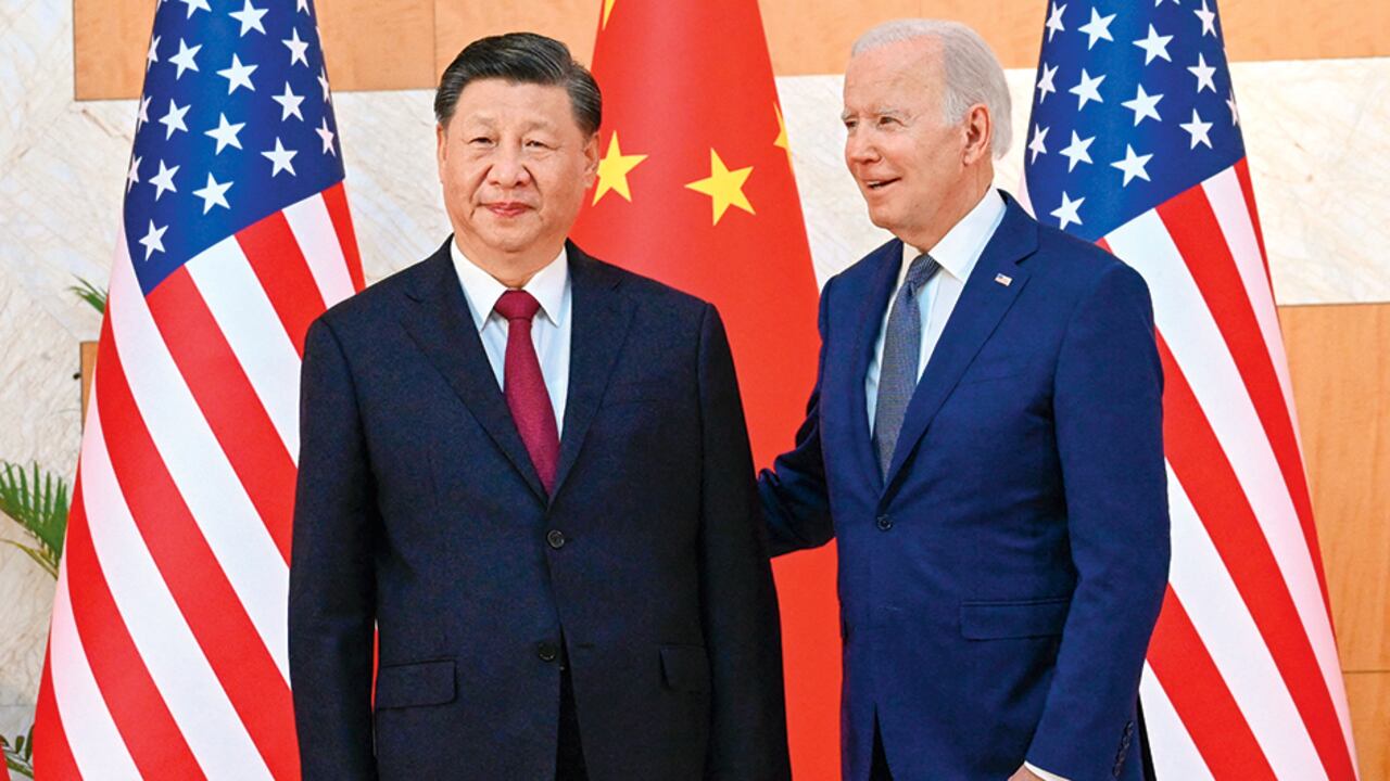 Xi Jinping y Joe Biden son los presidentes de China y Estados Unidos, pero también pueden ser los protagonistas del próximo conflicto bélico a gran escala. 