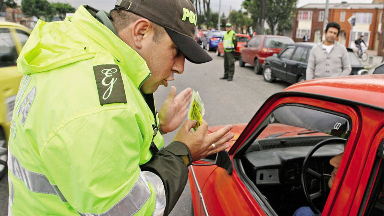 El conductor se defenderá ante la Corte Suprema de la condena a cuatro años por haber ofrecido 20.000 a un policía de tránsito. Alto tribunal convocó a audiencia pública.