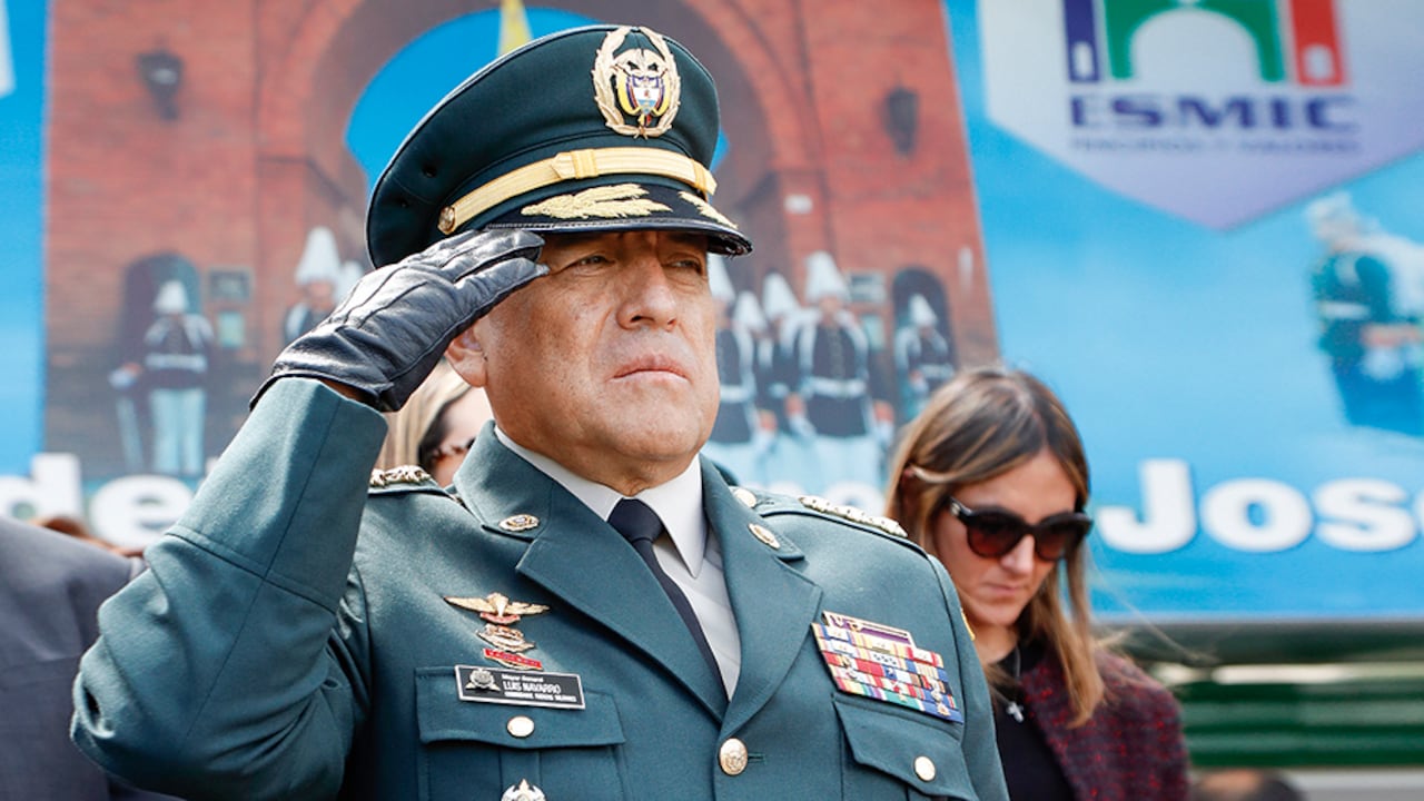 El general Luis Fernando Navarro, quien fue comandante general de las FF. MM., ahora será el embajador de Colombia en el Líbano.