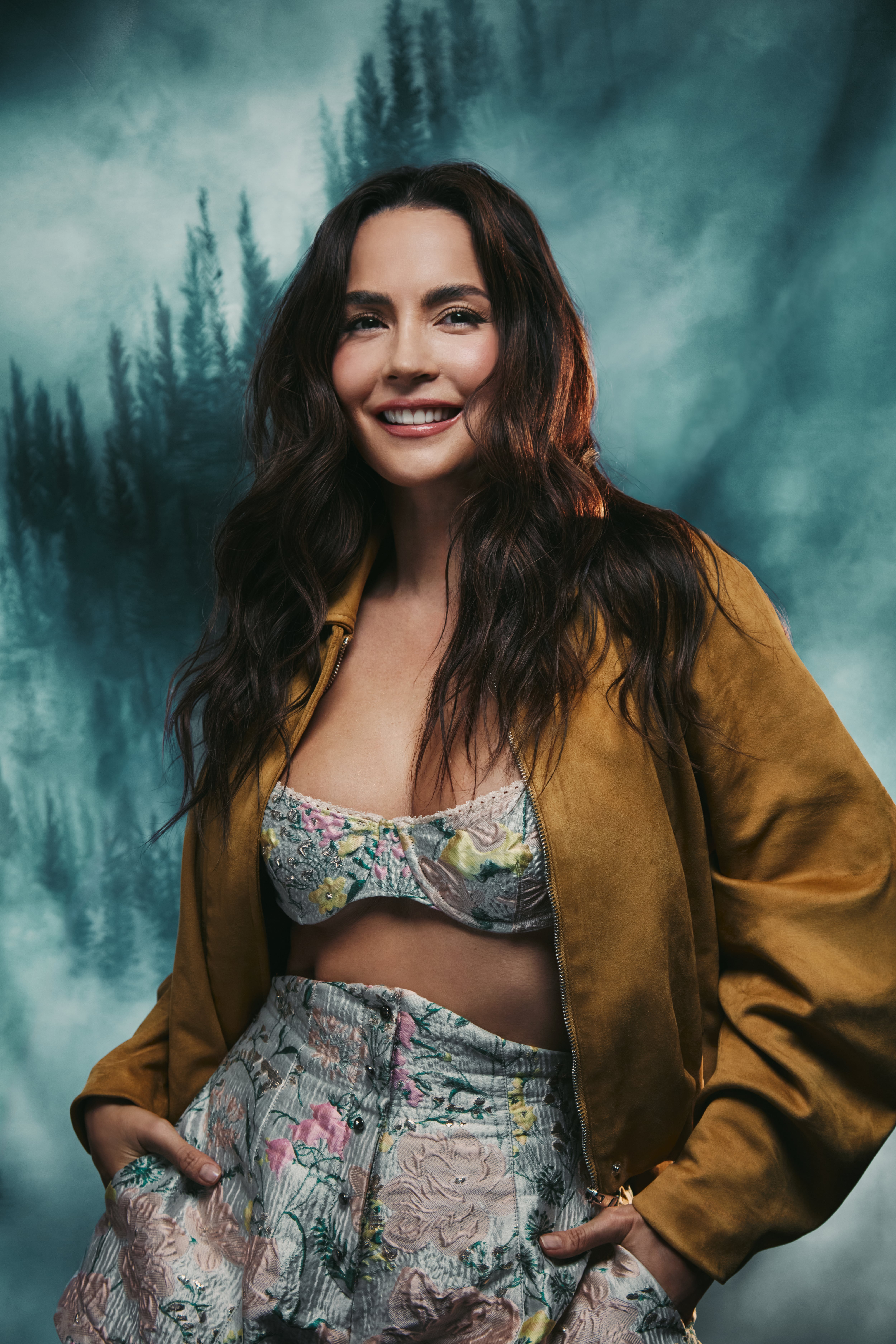 Carmen Villalobos, una de las protagonistas de 'La Huesped', de Netflix