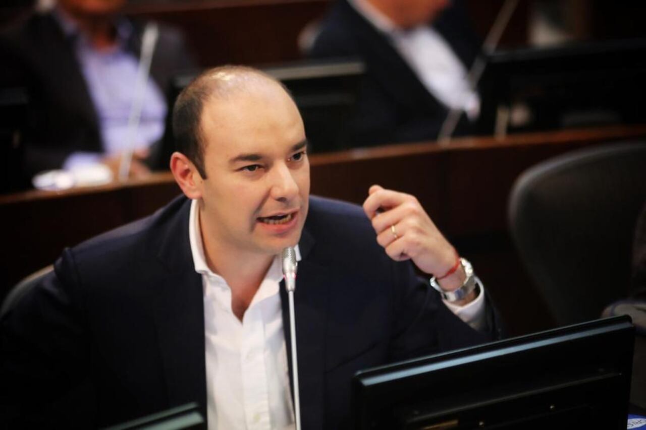 Horacio José Serpa Moncada apuesta por lograr consenso en el partido Liberal.