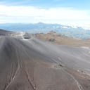 La Alcaldía de Puracé informó sobre la caída de ceniza en sectores cercanos al volcán Puracé y reiteró que la cadena volcánica Los Coconucos continúa en alerta amarilla bajo monitoreo permanente del Servicio Geológico Colombiano.