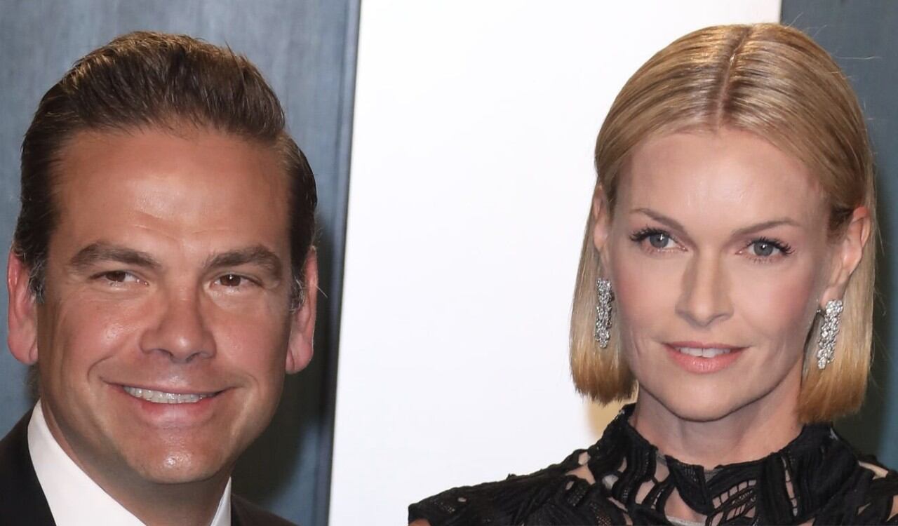 Lachlan Murdoch junto a su esposa Sarah Murdoch