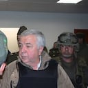 GILBERTO RODRIGUEZ EL DIA 3 DE DICIEMBRE DE 2004 MOMENTOS EN QUE SERIA ENVIADO A LOS ESTADOS UNIDOS EN CALIDAD DE EXTRADITADO.
FOTO POLICIA NACIONAL. DICIEMBRE 3 2004