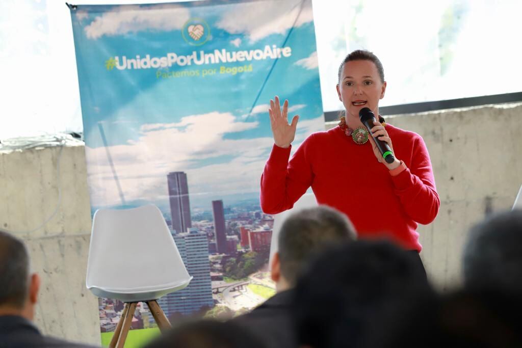 Estrategias de participación, empoderamiento ciudadano y transparencia de la información, además, la movilidad sostenible, teletrabajo y ascenso tecnológico, eficiencia y sustitución energética, coberturas vegetales, residuos sólidos y todas aquellas que tienen que ver con el recurso hídrico.