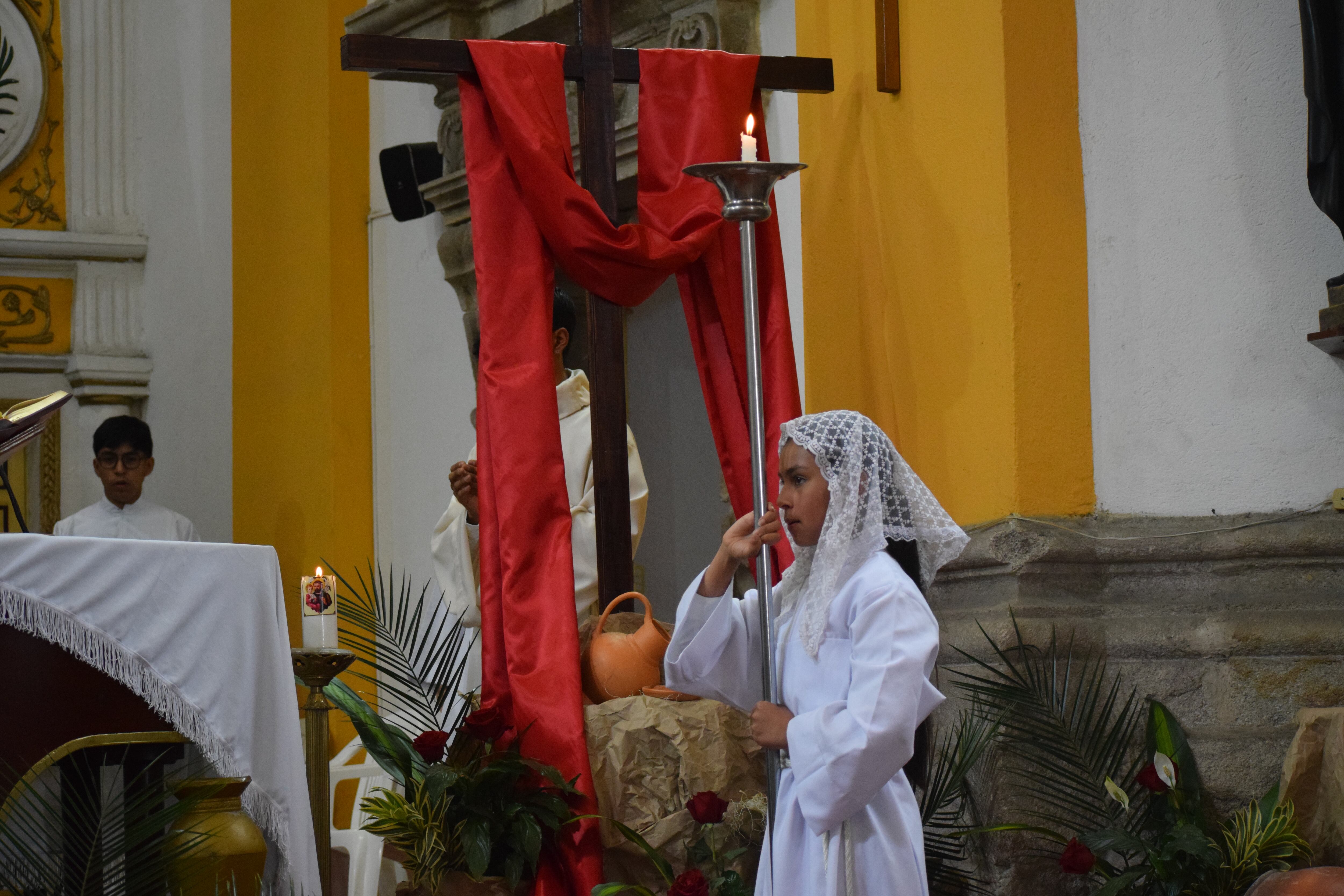 Con la cerebración de la eucarística durante la Misa de Domingo de Ramos en el templo San José de Popayán quedó en evidencia de que los más pequeños son ahora los guardianes de la fe católica.