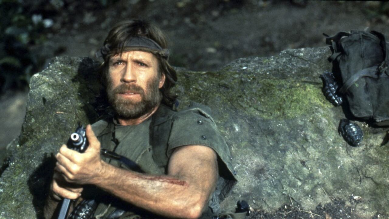 Chuck Norris, famoso actor (Photo by The Cannon Group / Golan Globus / Collection ChristopheL via AFP)