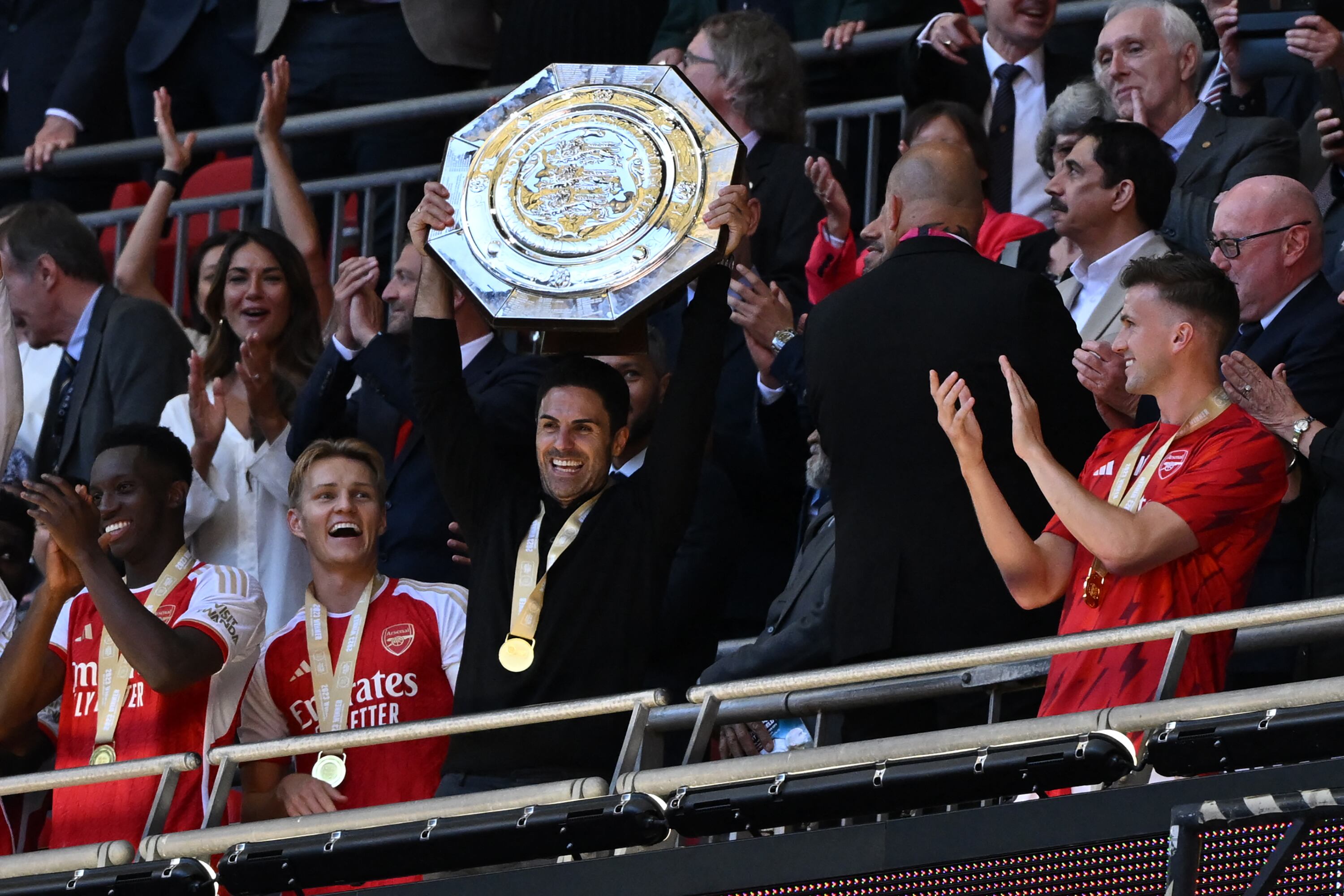 Mikel Arteta conquistó su séptimo trofeo en el Arsenal como entrenador y jugador