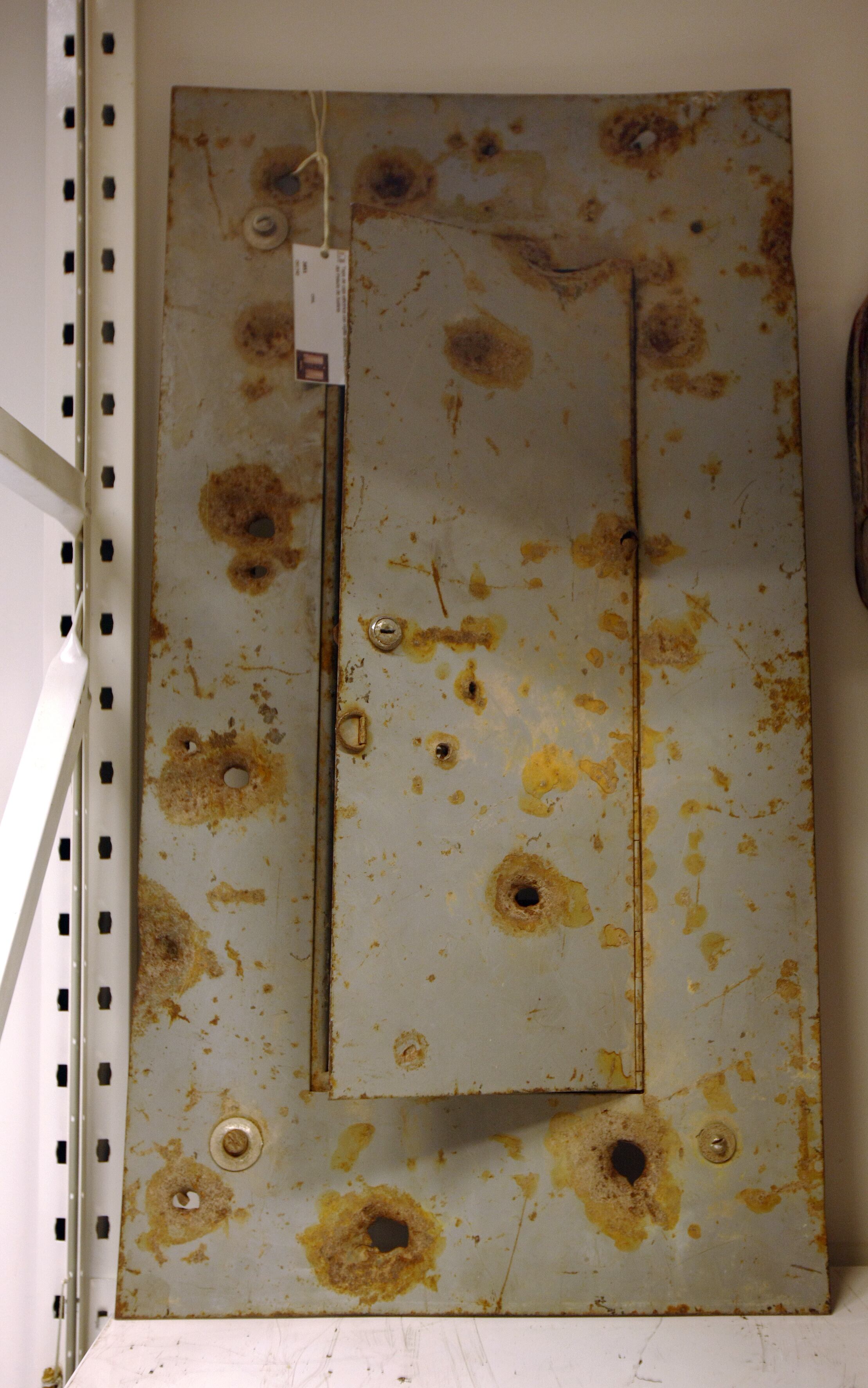 OBJETOS DEL PALACIO DE JUSTICIA DESPUES DE LA TOMA M19
MUSEO NACIONAL DE COLOMBIA
NOV 2009
FOTO GUILLERMO TORRES SEMANA