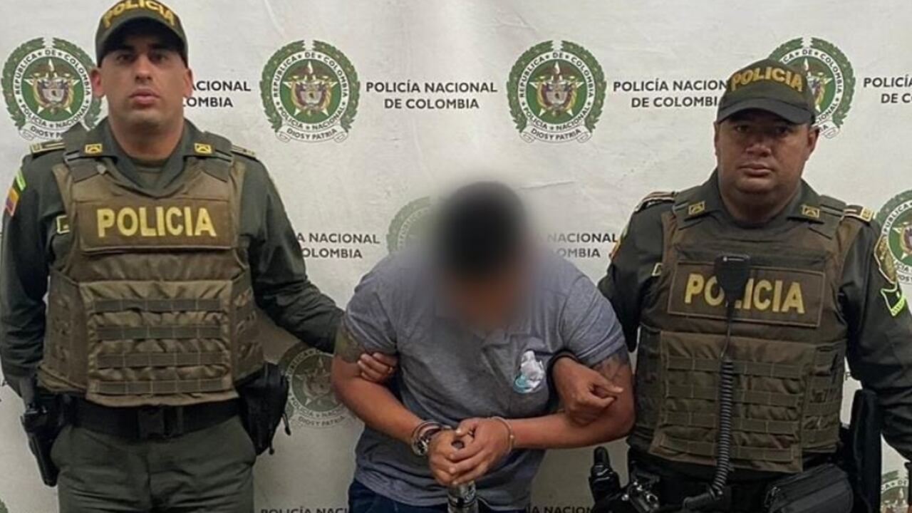 Hombre capturado por robo en la ciudad de Medellín.