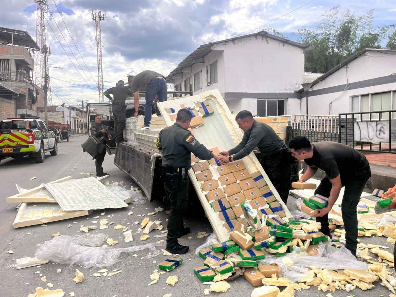 Incautación de marihuana en carreteras de Colombia