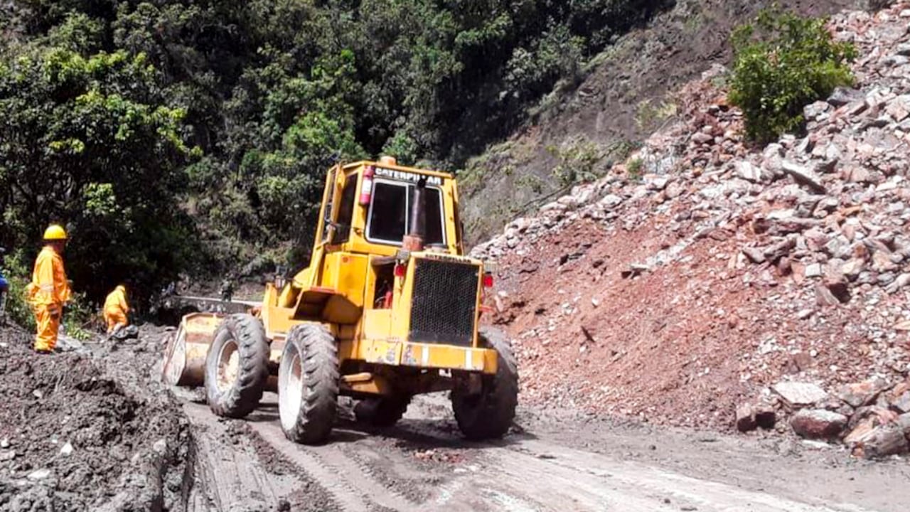Denuncian que el trayecto de viaje hacia la región Caribe se ha elevado por daños en la vía.