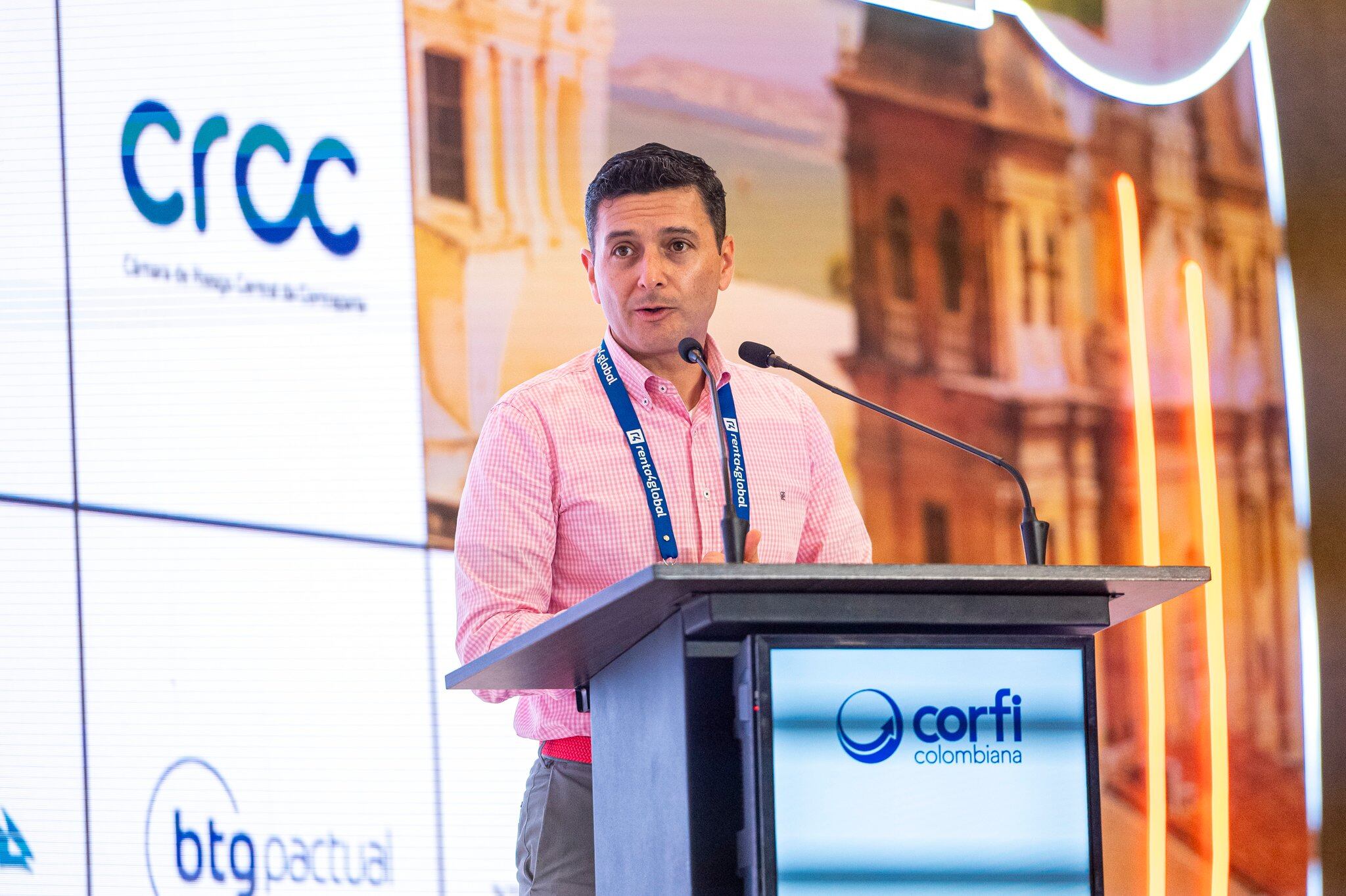 Jorge Castaño - Superintendente Financiero.