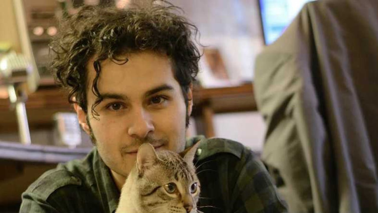 Andrés Ospina nació en Bogotá en 1976