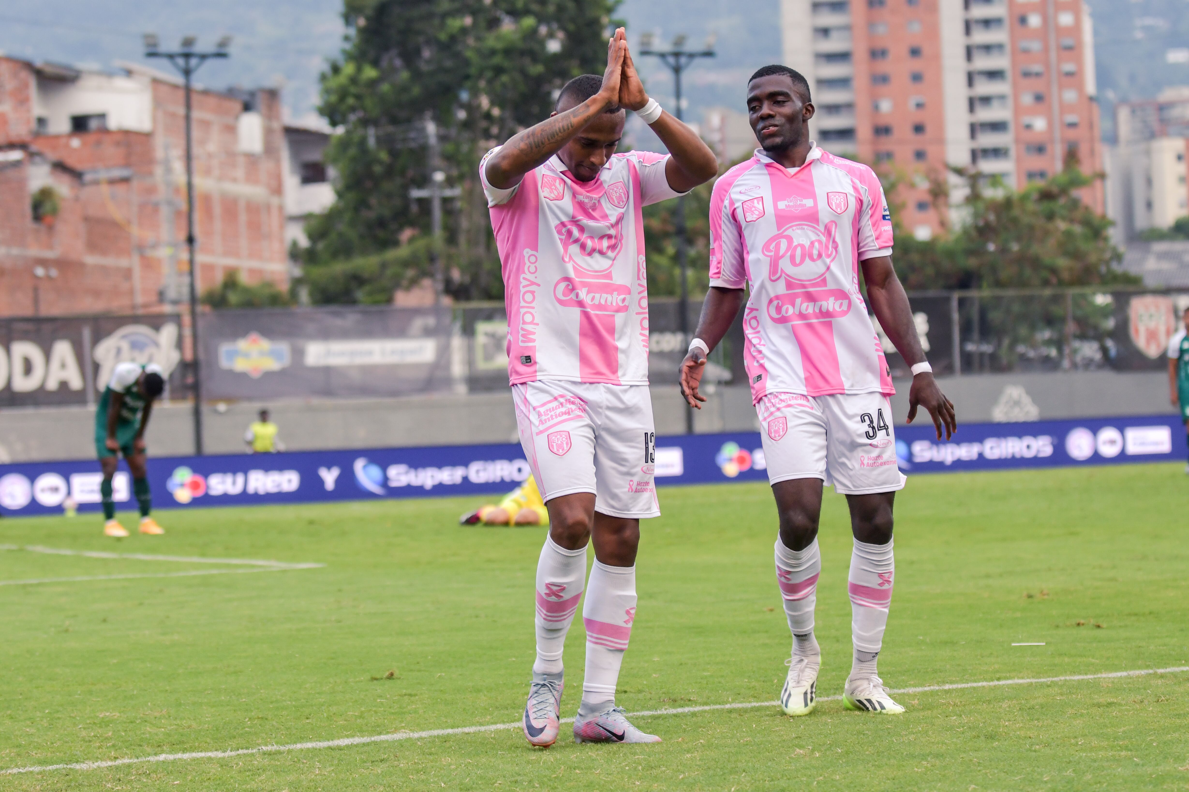 Octubre 20 de 2023. Envigado vs Deportivo Cali Liga Betplay 2023-II (Fotos: David Jaramillo)