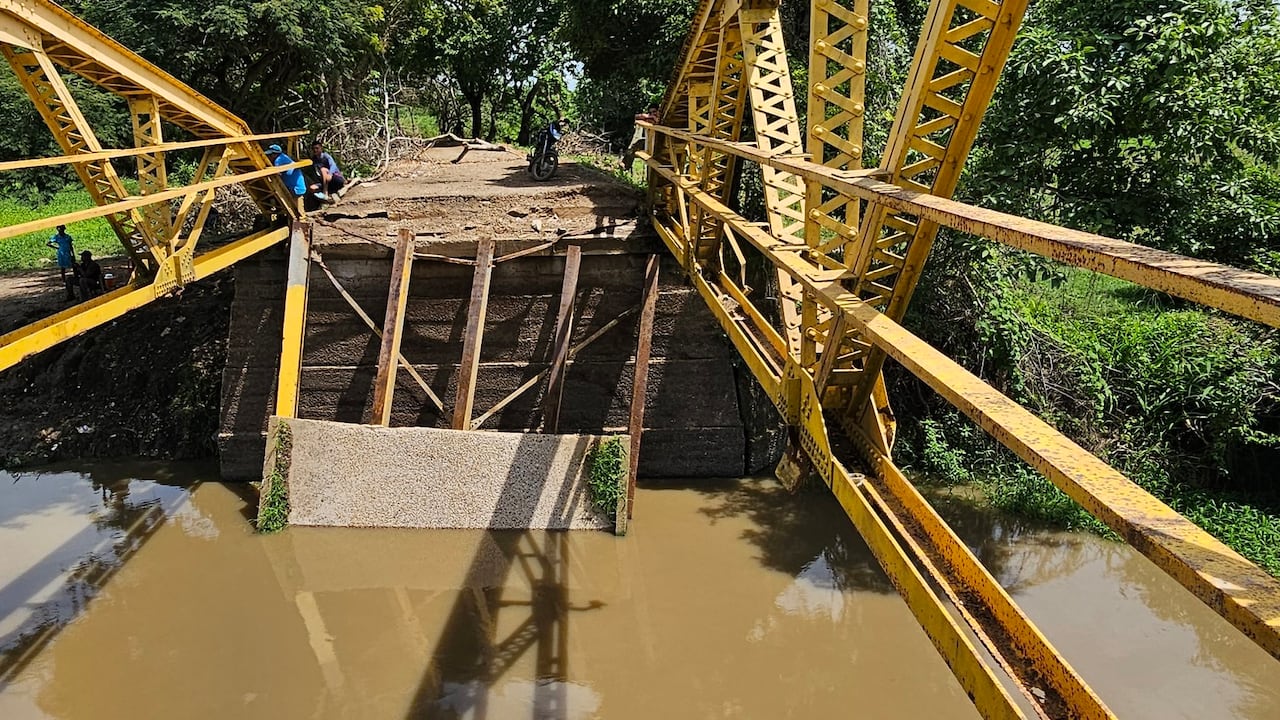 El puente colapsó el 30 de junio.