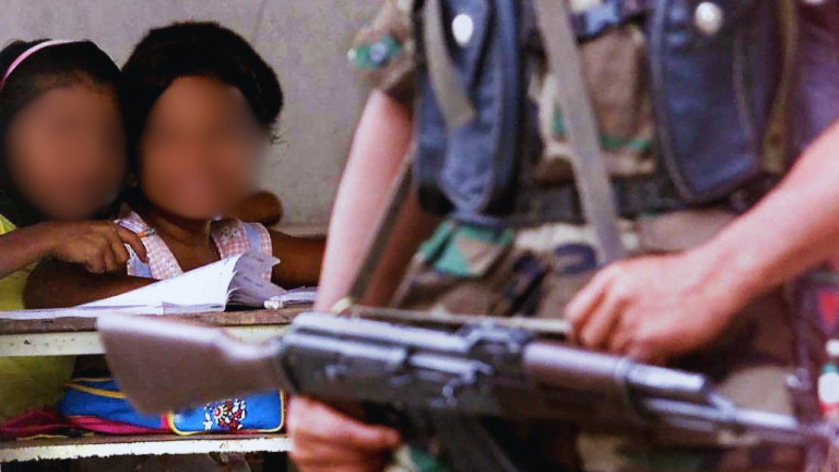 Los niños quedan en la mitad de las guerras.