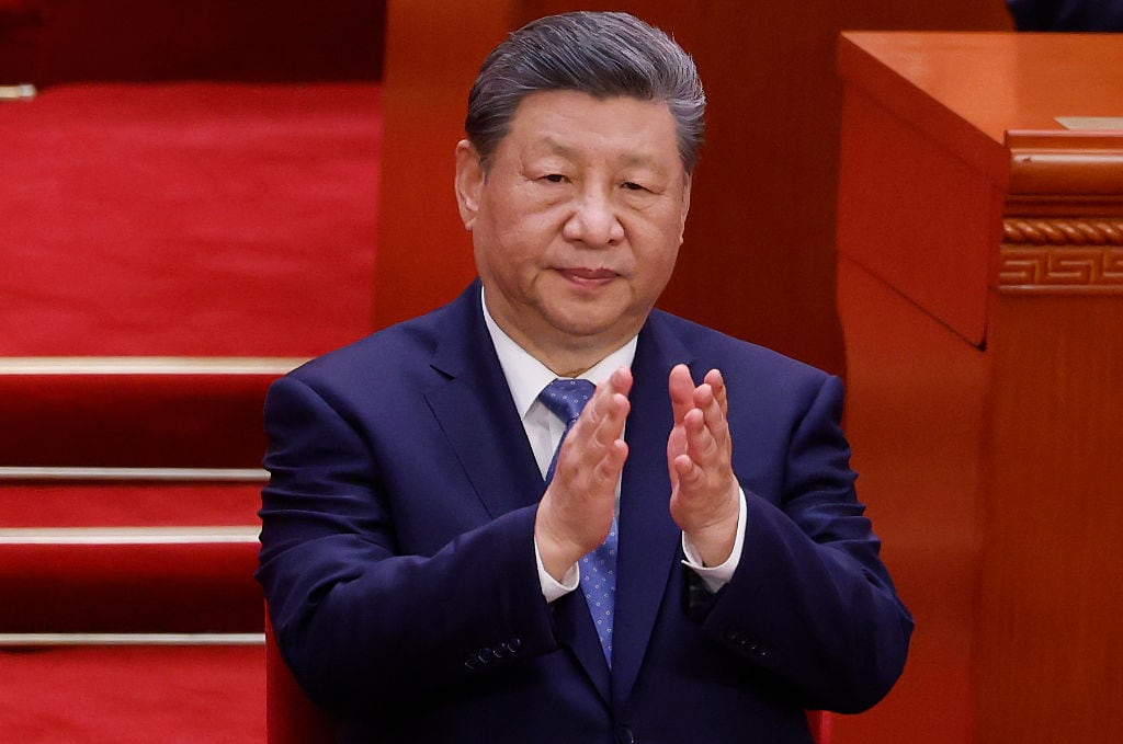 Nuevos buses impulsados por China abren paso a un cambio en la movilidad.