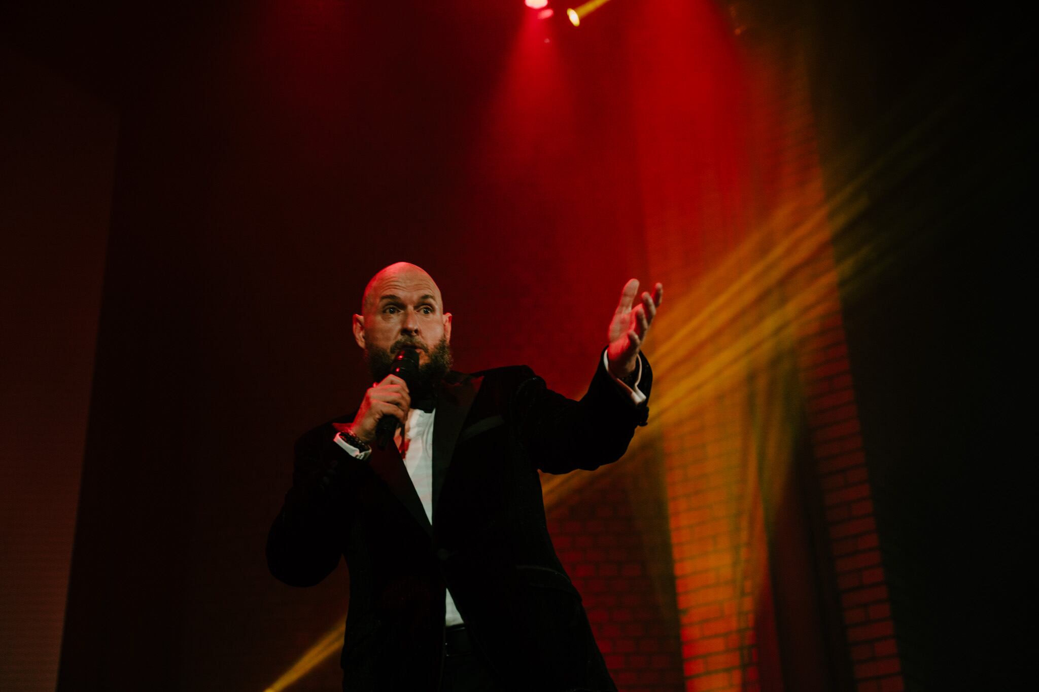 El actor colombiano es reconocido por su talento en el campo de la comedia.
