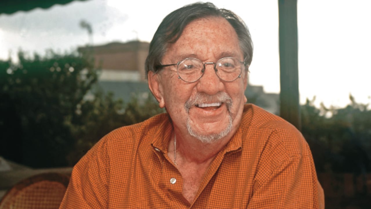 Fernando González-Pacheco nació el 13 de septiembre de 1932 en Valencia, España.