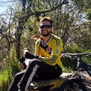 El colombiano Alejandro Tique es señalado por el ministro del Interior de Venezuela, Diosdado Cabello, de ser un "reclutador de paracos". Su familia defiende que es solo un ingeniero.