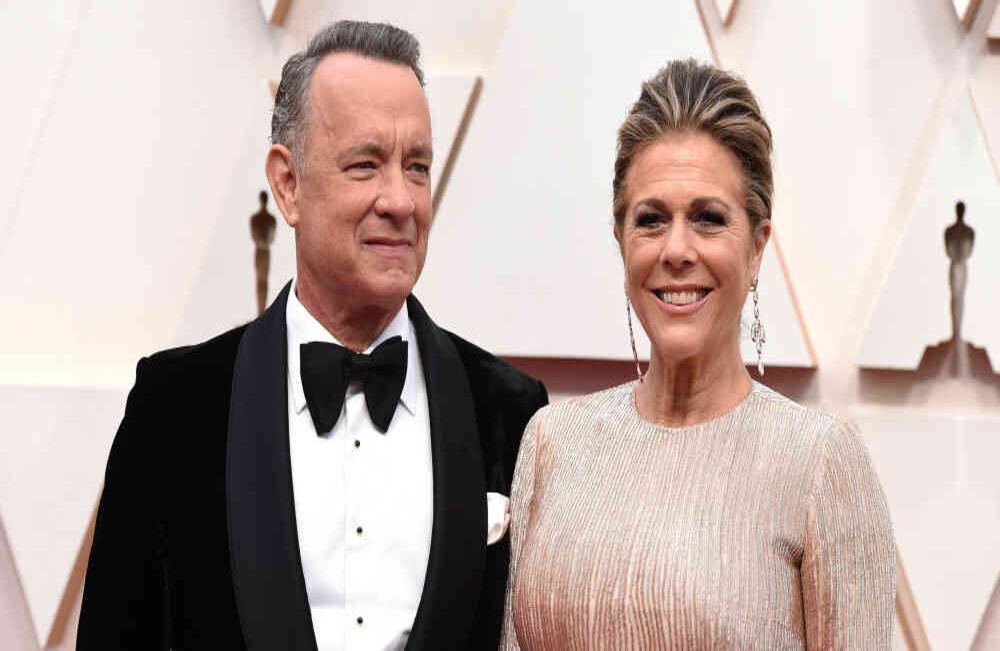 Rita Wilson y Tom Hanks fueron contagiados tras un viaje de trabajo a Australia. Los actores aseguraron que se encuentran en observación y aislados durante el tiempo que requiera la salud y seguridad pública. Foto: AP