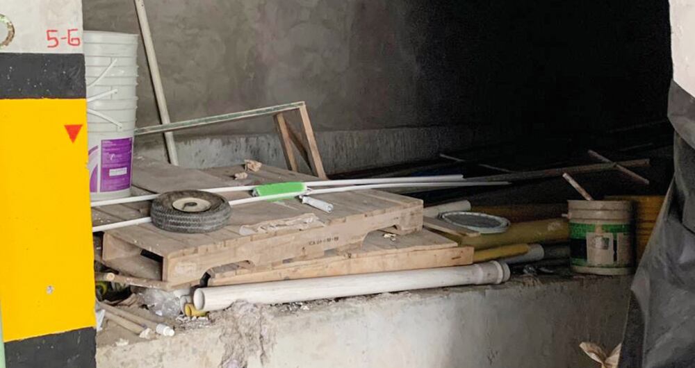 Las imágenes muestran las precarias condiciones del proyecto inmobiliario.  