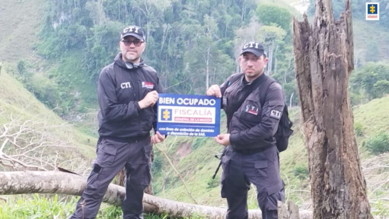 Ángel Javier Varón Castro, fue extraditado por conformar, según la investigación, una red de traficantes de droga.