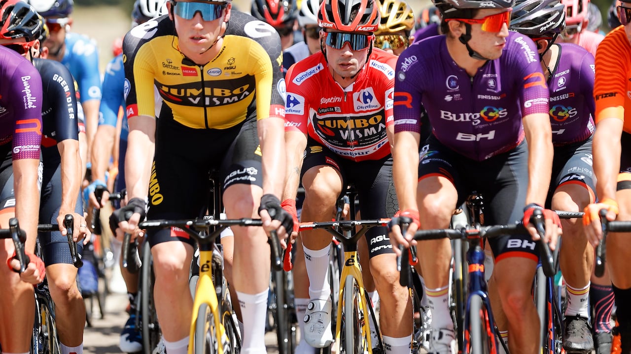 Así transcurre el segundo día de competencia en la Vuelta a España.