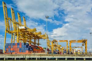 La actividad portuaria es clave para la economía del Valle. Por Buenaventura pasa el 34 % del comercio exterior del país.