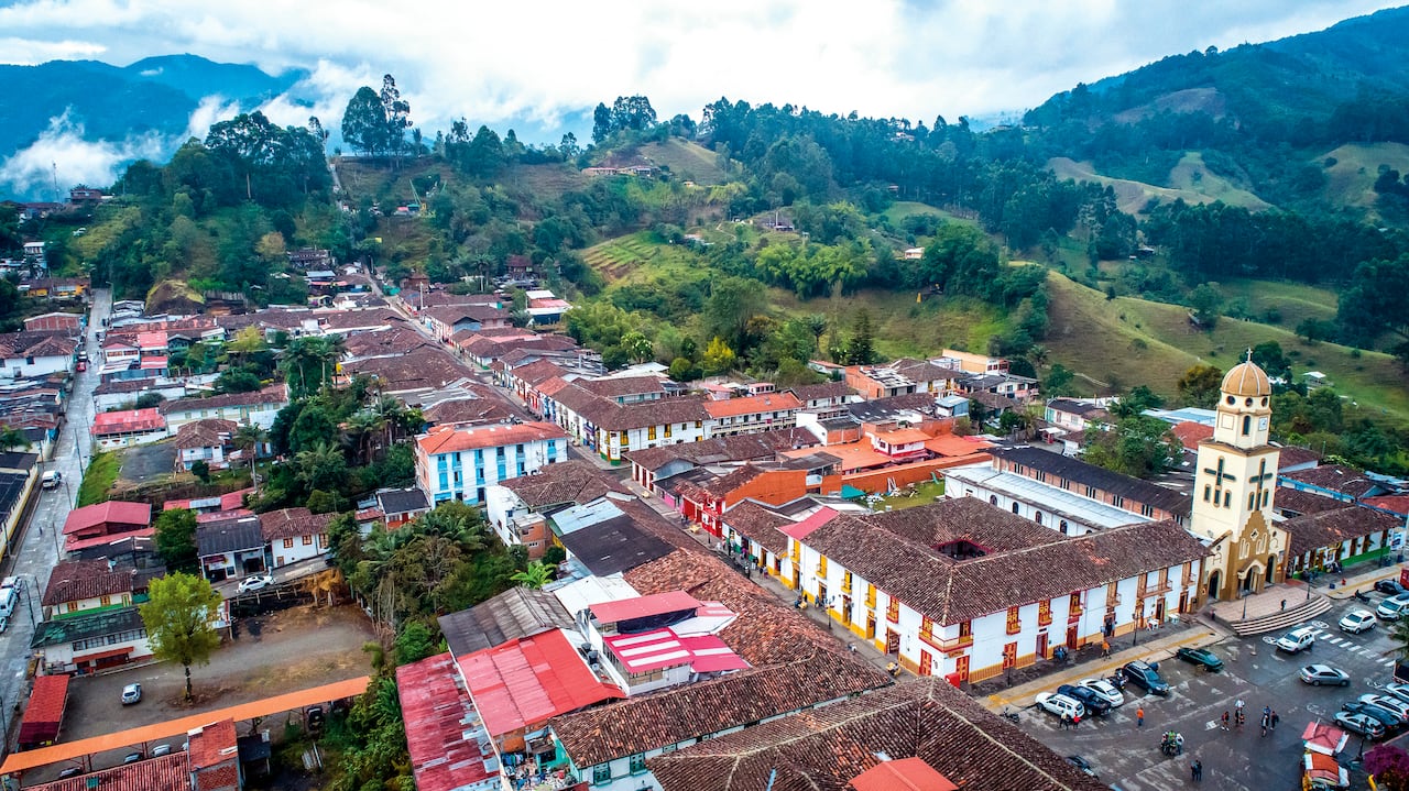 El nuevo Salento, Contenido Empresa de Energía del Quindío