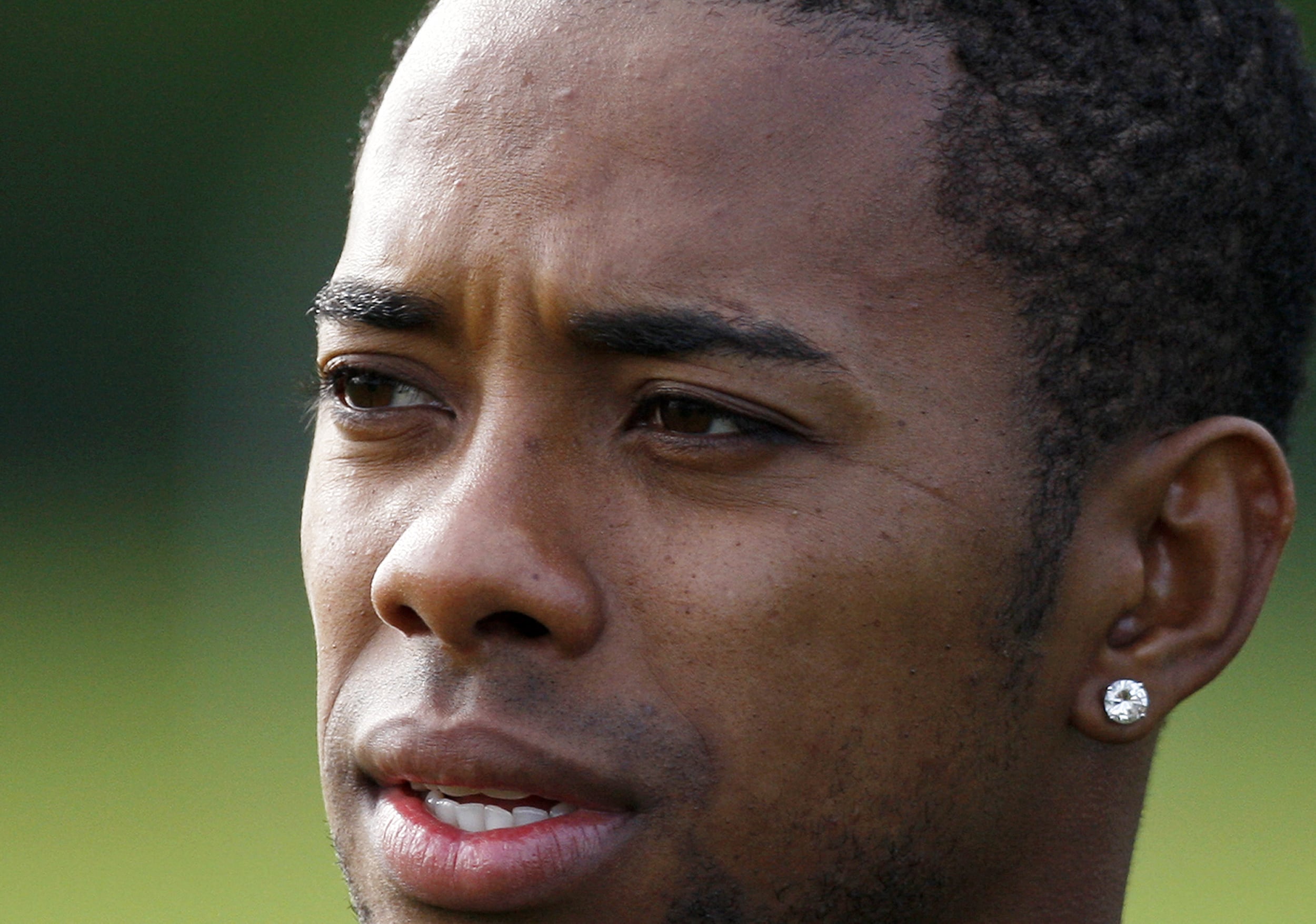 (FILES) Manchester City's Brazilian footballer Robinho attends a team training session in Manchester, north-west England on October 1, 2008. Former Manchester City and Real Madrid striker Robinho will serve a nine-year rape sentence, imposed on him by an Italian court, in Brazil, judges in Brasilia ruled on March 20, 2024. The court decided by nine votes to two in favor of an Italian request that Robinho be jailed in his home country after he was found guilty of taking part in the gang rape of an Albanian woman celebrating her 23rd birthday at a Milan nightclub in 2013. (Photo by PAUL ELLIS / AFP)