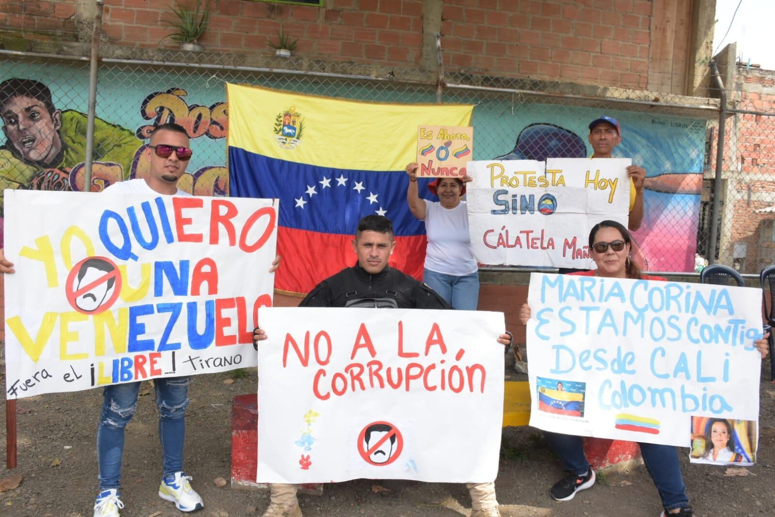 En el Polideportivo Las Orquídeas de Cali, Se llevaron a cabo las Elecciones Primarias de la República Bolivariana de Venezuela, con una asistencia masiva por parte de la comunidad venezolana residente en nuestra ciudad.