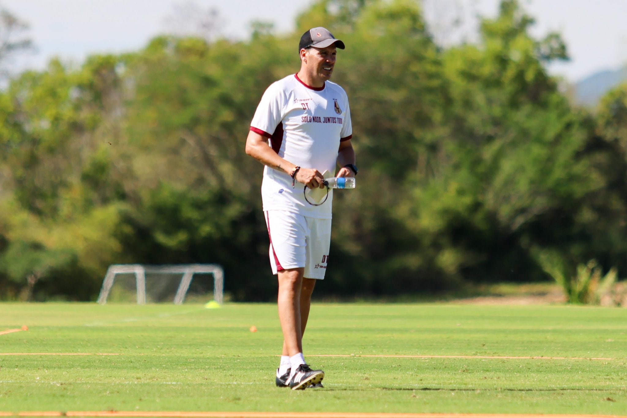 El técnico argentino renunció al Deportes Tolima
