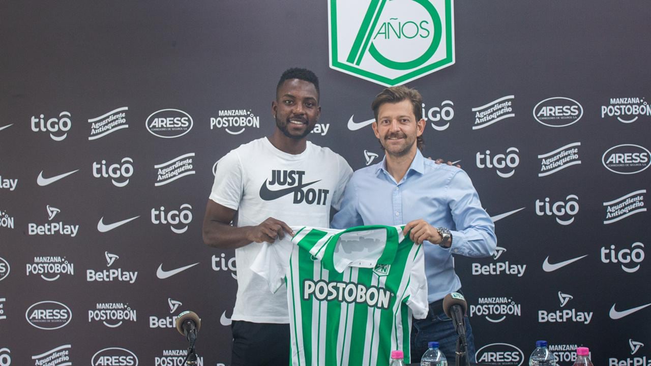 Álvaro Angulo, nuevo lateral izquierdo de Nacional. Llega por tres años al verde de Antioquia y fue presentado de manera oficial.