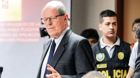 “Entonces, la pregunta es: ¿va a haber un claro segundo para la segunda vuelta o va a seguir todo muy confuso como ahora? No lo sabemos”.