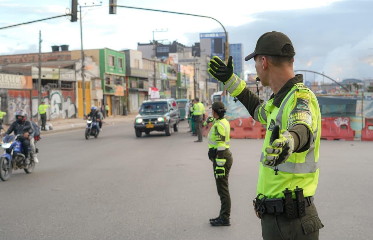 Policía lanza campaña “No más excusas en la vía” para promover cultura ciudadana.
