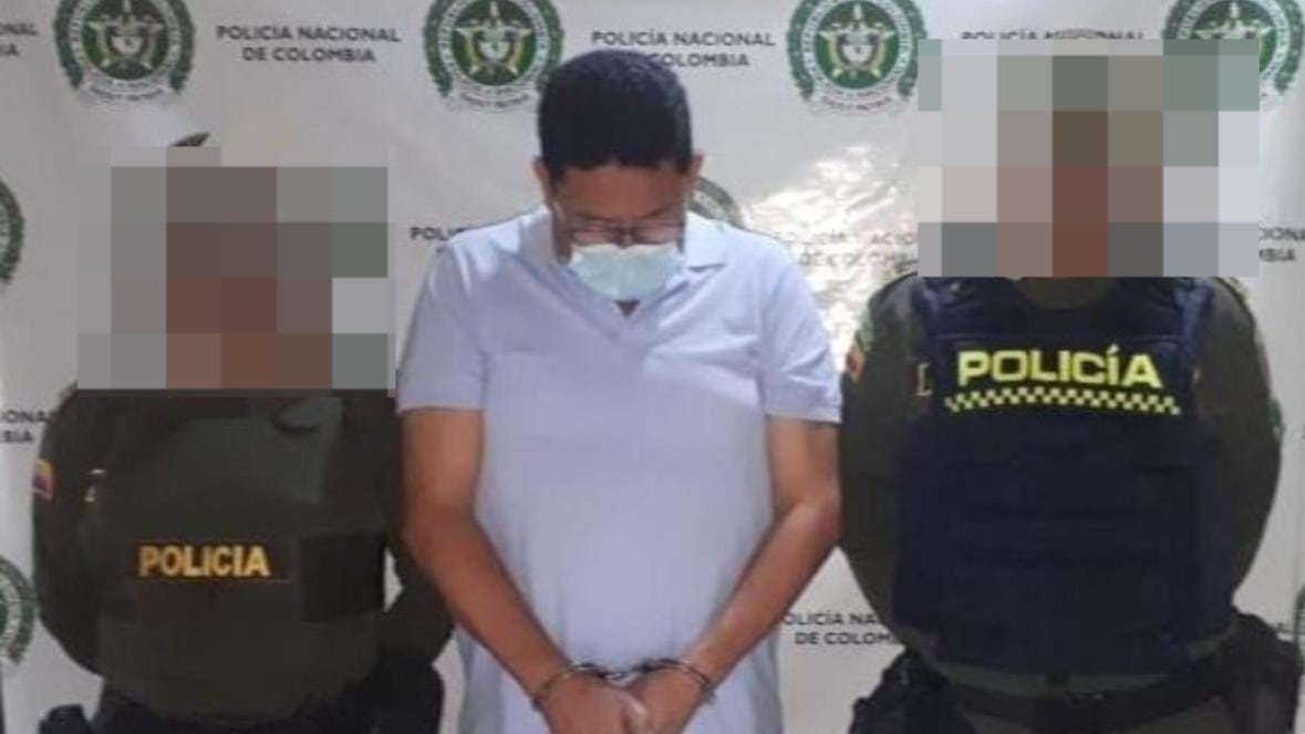 El docente fue capturado por uniformados de la Policía