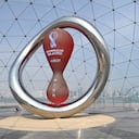 DOHA, QATAR - 15 DE DICIEMBRE: El reloj de cuenta regresiva para la Copa Mundial de la FIFA Qatar 2022 en Corniche durante la Copa Árabe de la FIFA Qatar el 15 de diciembre de 2021 en Doha, Qatar. (Foto de Shaun Botterill/Getty Images)