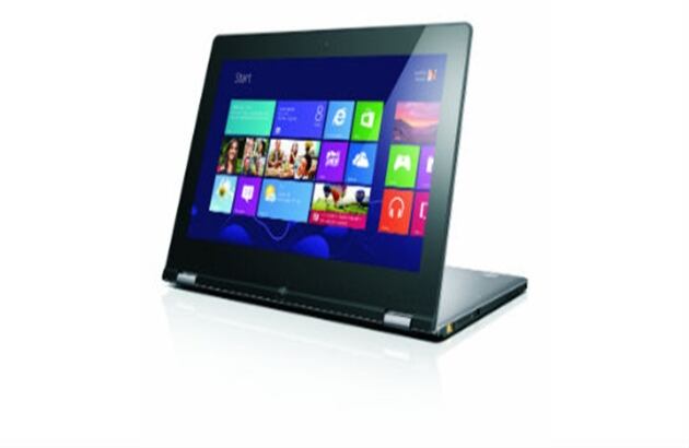 Este es el último ultrabook de Lenovo. Cuenta con 2 puertos USB y la pantalla se puede girar en 180 grados.  
