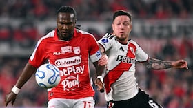 Hugo Rodallega con Aníbal Moreno