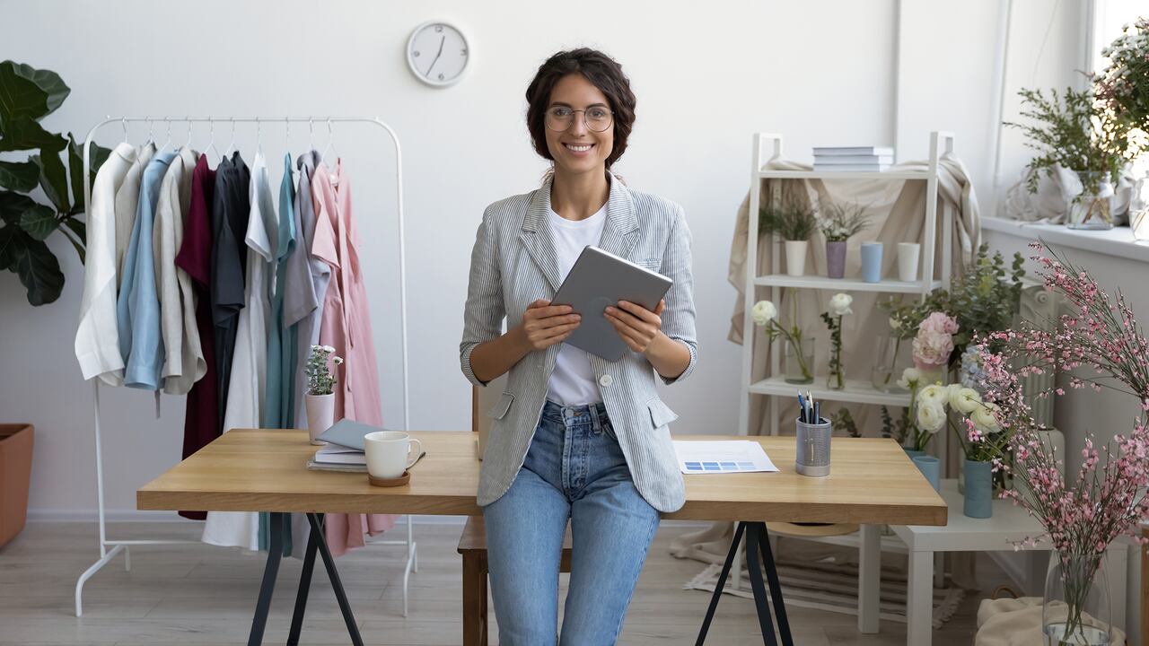 El sector comercio tiene un 26,6% de empresas lideradas por hombres, un 30,4% lideradas por mujeres.