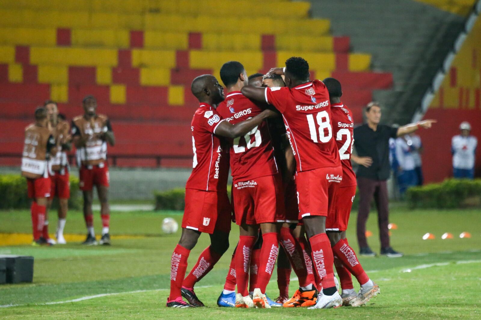 América de Cali cayó 2-1 frente a Bucaramanga, por la fecha 20 de la Liga.